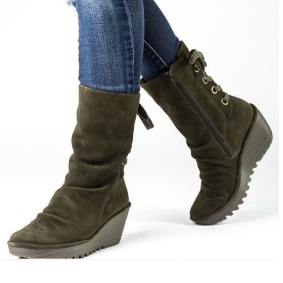 Fly London Yada Green Suede Wedge Boots Size 39 8-8.5 US Lace back Mid Calf - Picture 1 of 10